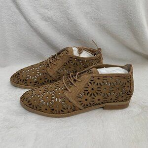 NWOT Musse‎ & Cloud Size 42 (US Size 11) Nadine casual tie up shoes